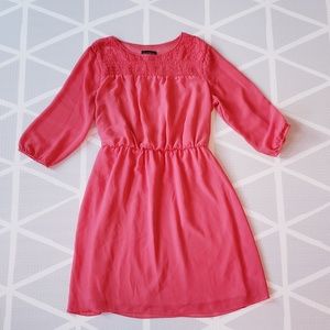 🛍Encouter Studio Coral Cinched Waist Dress